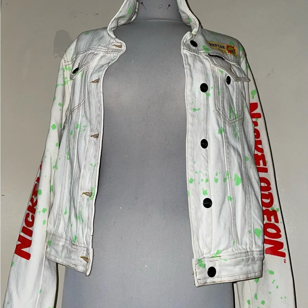 Nickelodeon size small jacket - Picture 4 of 9